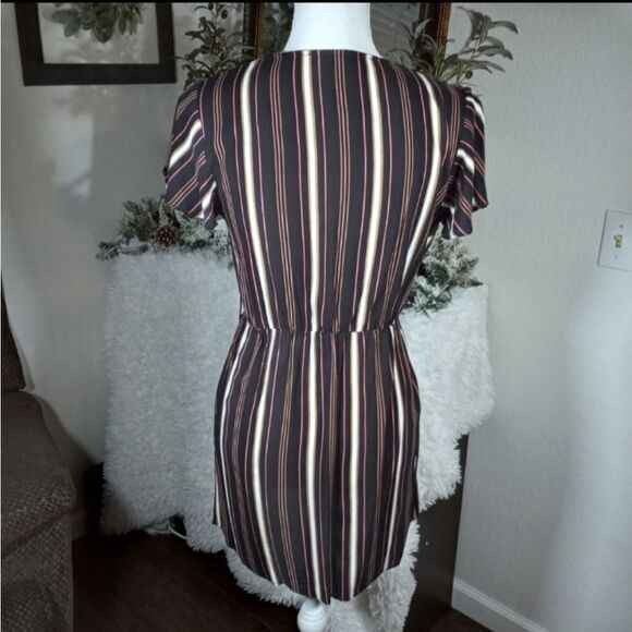 FOREVER 21 BLACK, WHITE & RUST DRESS SZ.S EUC - Picture 6 of 8